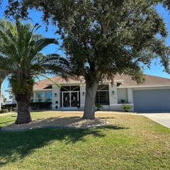 5186 Forbes Terr