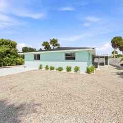 105-B Riverview Ave