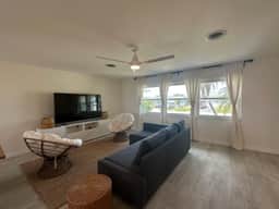 65 Oakland Hills Crt