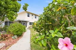 490 Creek Lane Dr