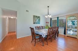 590 Ridgewood St. NW