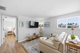 101 E. Riverview Ave - Image 4