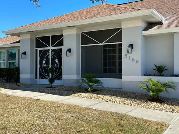 5186 Forbes Terr