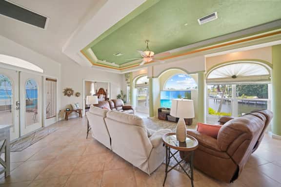 609 Zafra Crt