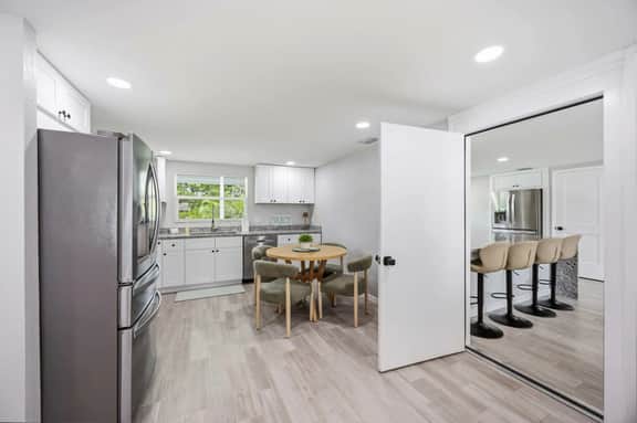 105-B Riverview Ave - Image 5