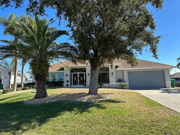 5186 Forbes Terr