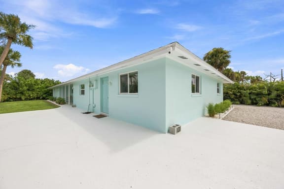 101 E. Riverview Ave - Image 1